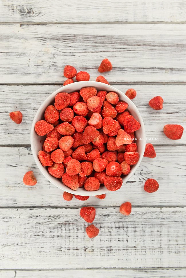 Organic Freeze Dried Whole Strawberries - Unsweetened