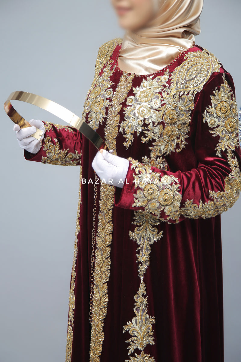 Yusra Moroccan Embroidered Luxurious Velour Kaftan Abaya In Maroon